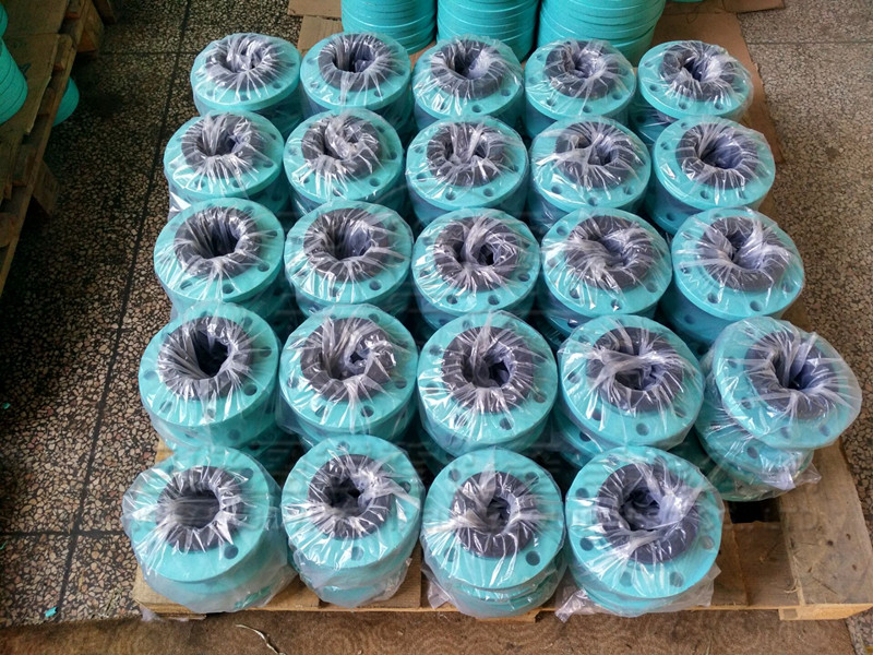 決定橡膠接頭的價格的因素是什么？